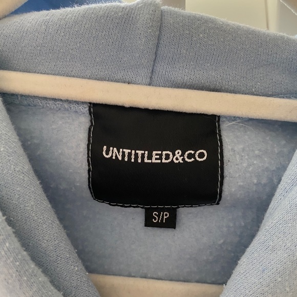 Untitled & Co cropped hoodie - Picture 3 of 3